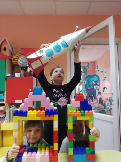Он сказал: "Поехали!".